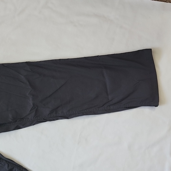 LB Tech Pants Size: 40 x 32 - Picture 4 of 17